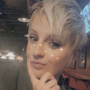 Meet your Posher, Bri